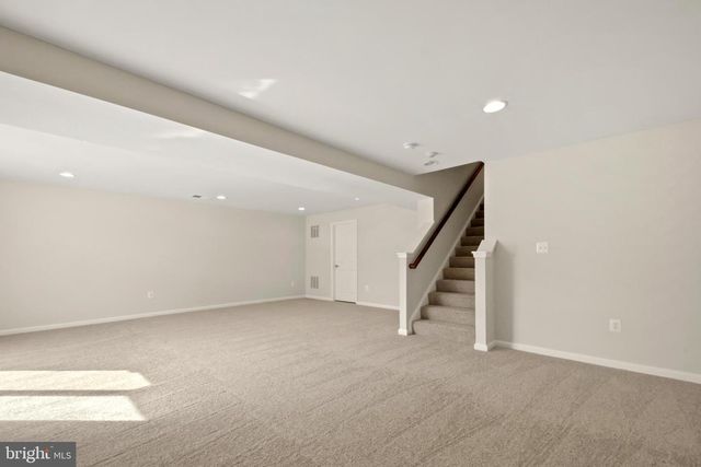 20 MANORWOOD DR, Fredericksburg, VA 22406