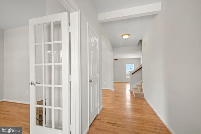 20 MANORWOOD DR, Fredericksburg, VA 22406