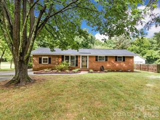 4320 Craig Avenue, Charlotte, NC 28211