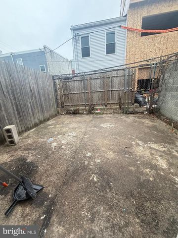 2308 GREENWICH ST, Philadelphia, PA 19146