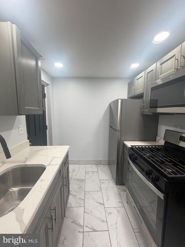 2308 GREENWICH ST, Philadelphia, PA 19146