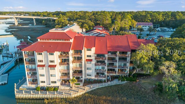 100 Helmsman Way Apt 205, Hilton Head Island, SC 29928