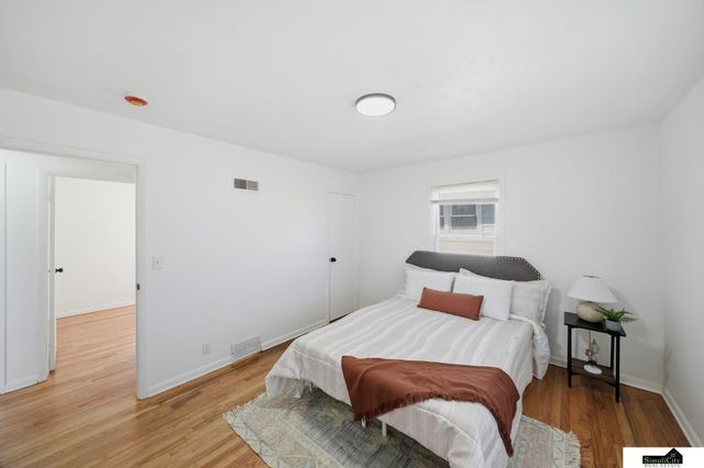 6861 BENTON Street, Lincoln, NE 68507