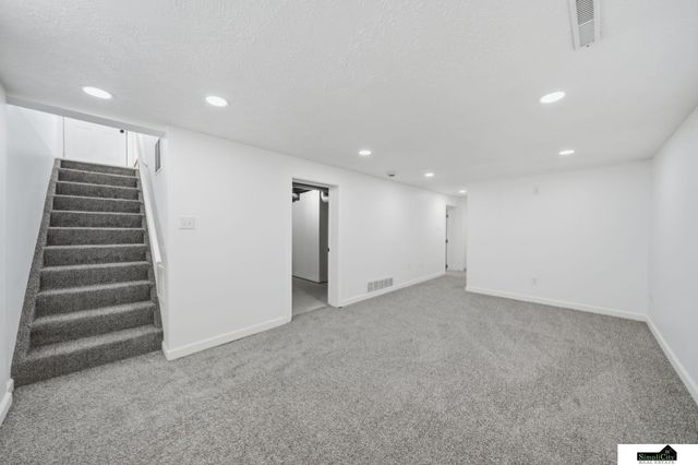 6861 BENTON Street, Lincoln, NE 68507