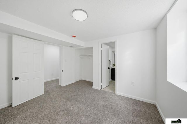 6861 BENTON Street, Lincoln, NE 68507