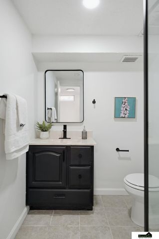 6861 BENTON Street, Lincoln, NE 68507