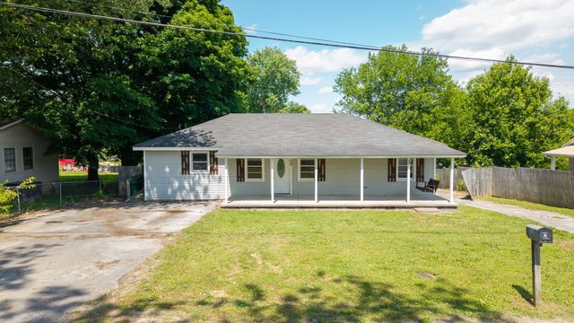 1508 Clark St, Winchester, TN 37398
