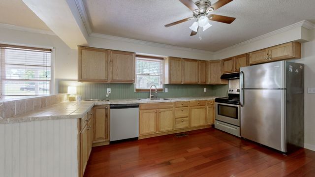 1508 Clark St, Winchester, TN 37398