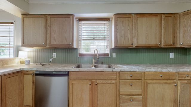 1508 Clark St, Winchester, TN 37398