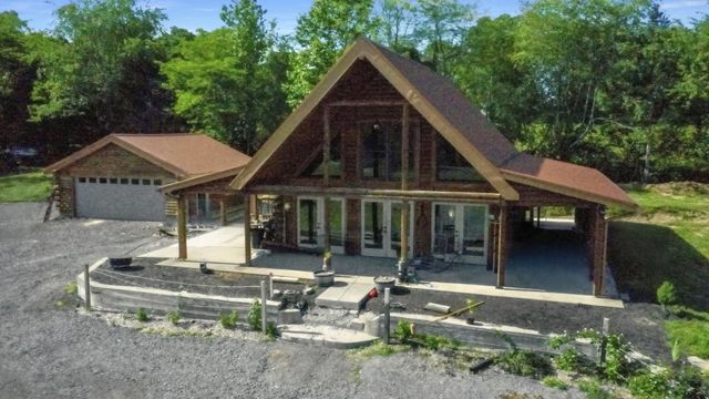 3172 Highway 76, Portland, TN 37148