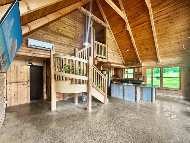 3172 Highway 76, Portland, TN 37148