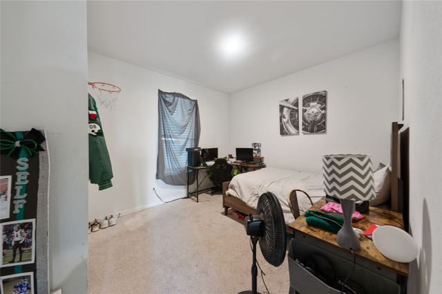 5017 Freestone Drive, Weatherford, TX 76085