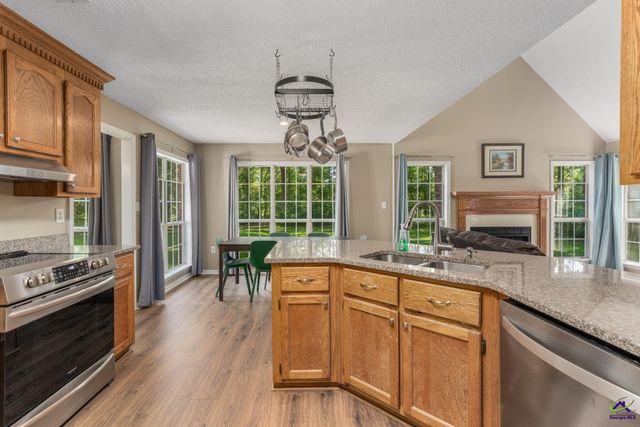 101 Saddlefield Court, Bonaire, GA 31005