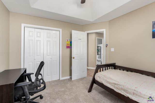 101 Saddlefield Court, Bonaire, GA 31005