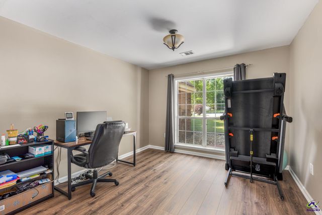 101 Saddlefield Court, Bonaire, GA 31005