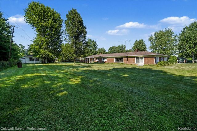 181 Sterling Drive, Elba Township, MI 48446