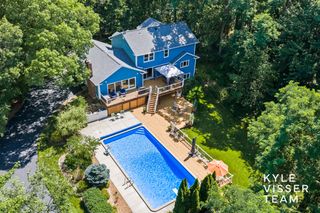 6728 Gleneagles Drive Se, Cascade Twp, MI 49546