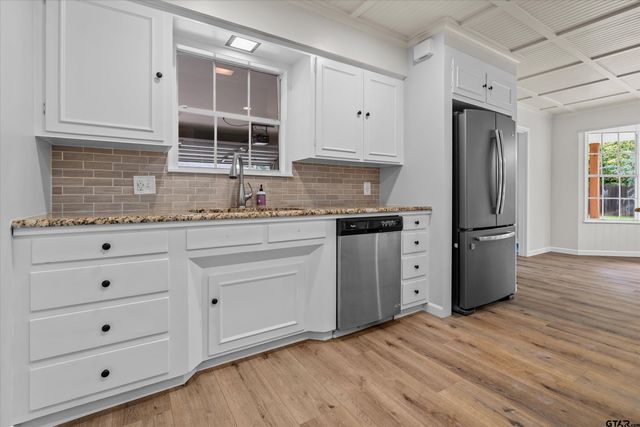 2917 Sunnybrook Drive, Tyler, TX 75701