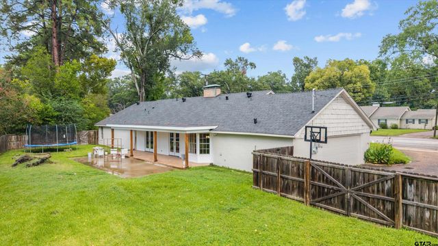 2917 Sunnybrook Drive, Tyler, TX 75701