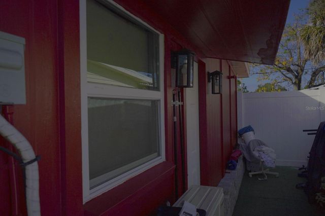 6813 TUTTLE STREET, Tampa, FL 33634