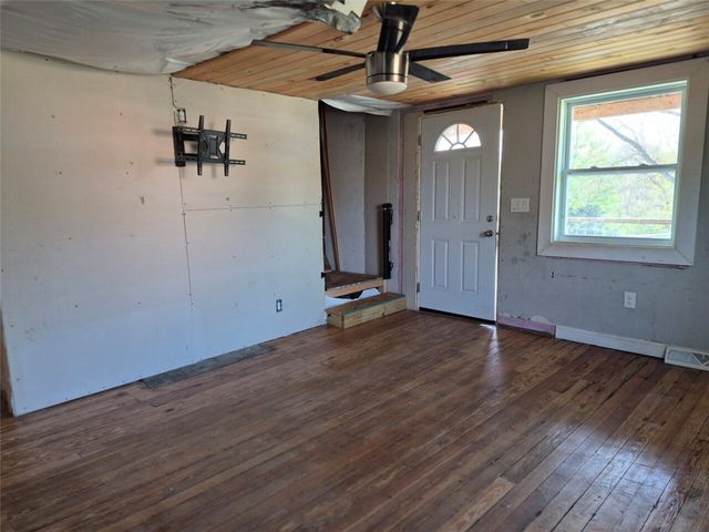 112 Overbrook Street, Pickens, SC 29671