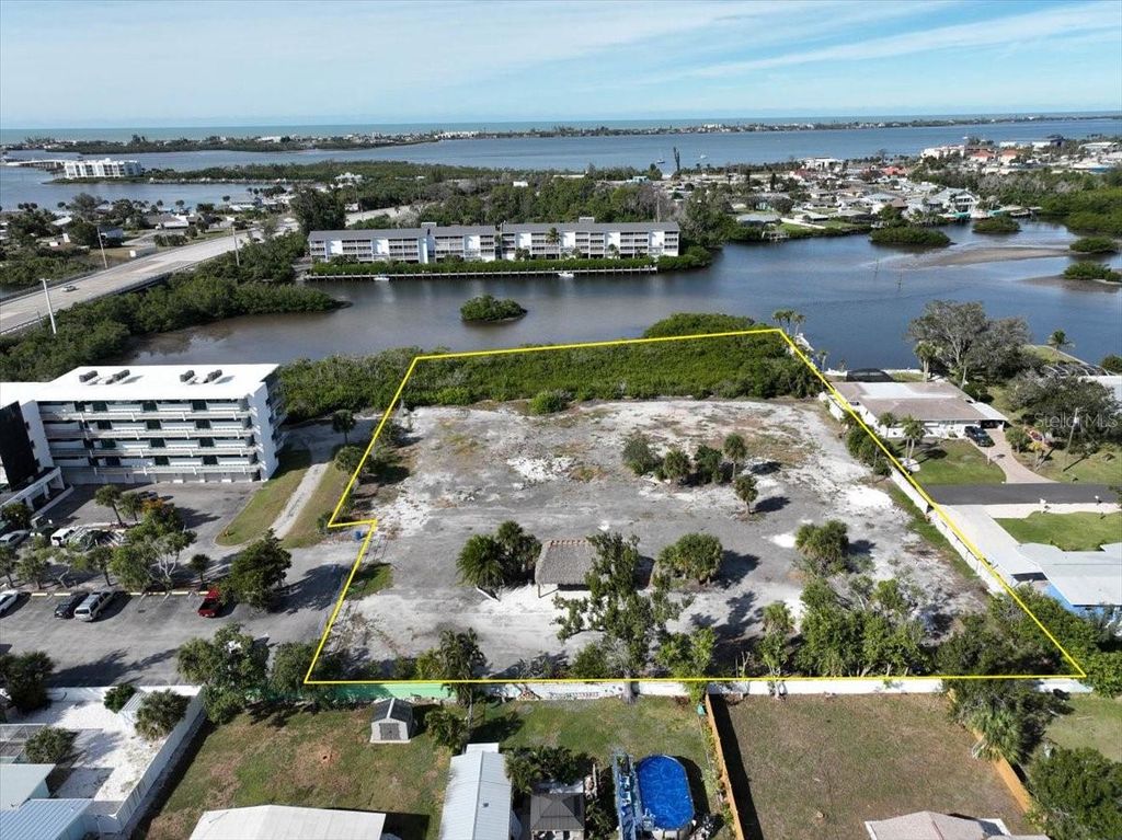 1460 S MCCALL ROAD B, Englewood, FL 34223