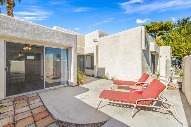 5994 Fairway Circle, Palm Springs, CA 92264
