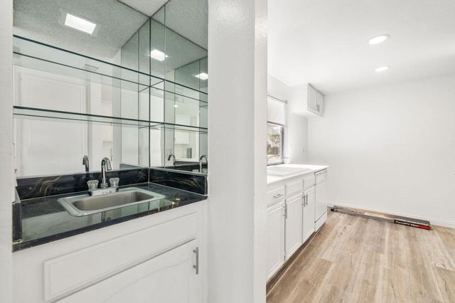 5994 Fairway Circle, Palm Springs, CA 92264