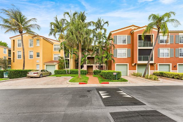 11770 St Andrews Place 102, Wellington, FL 33414