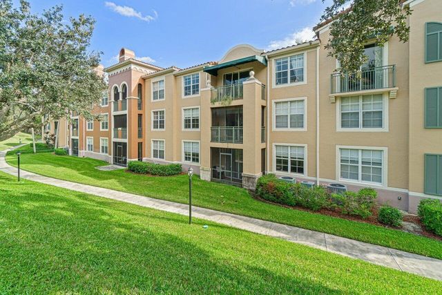 11770 St Andrews Place 102, Wellington, FL 33414