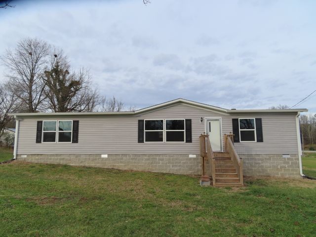 355 7th St, Tracy City, TN 37387