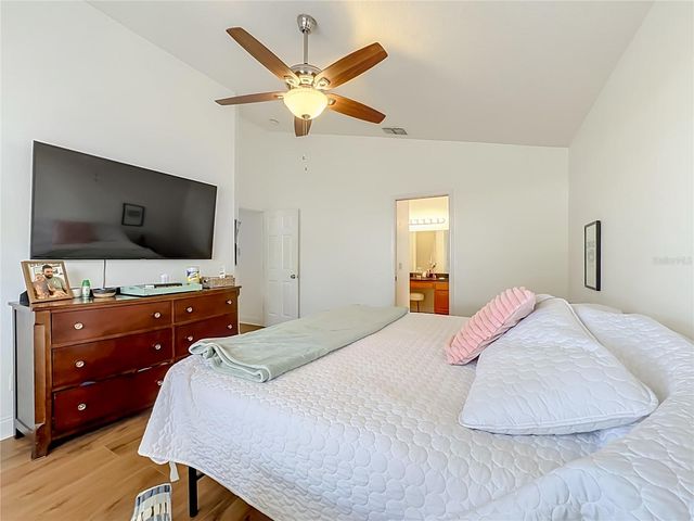 7016 JAMESTOWN MANOR DRIVE, Riverview, FL 33578