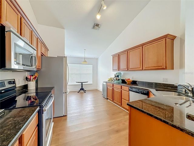 7016 JAMESTOWN MANOR DRIVE, Riverview, FL 33578