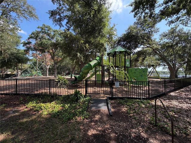 7016 JAMESTOWN MANOR DRIVE, Riverview, FL 33578