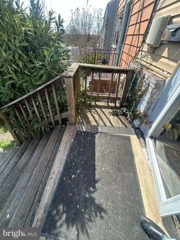 7100 E LOMBARD ST, Landover, MD 20785
