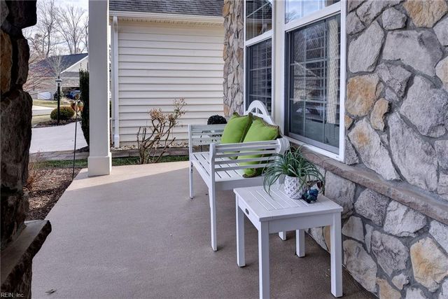 6409 Brightwell CT, Williamsburg, VA 23188