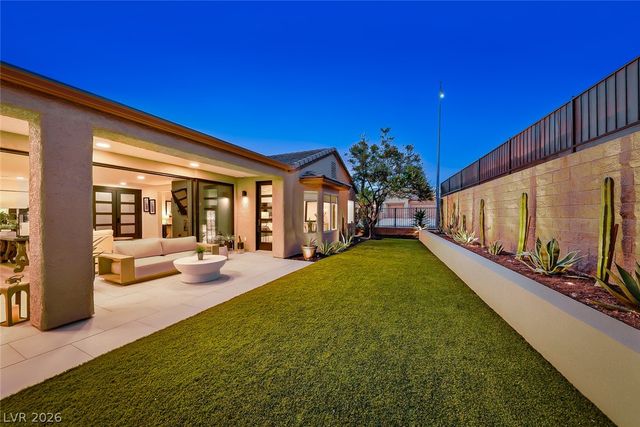 2601 Arimo Drive, Henderson, NV 89052