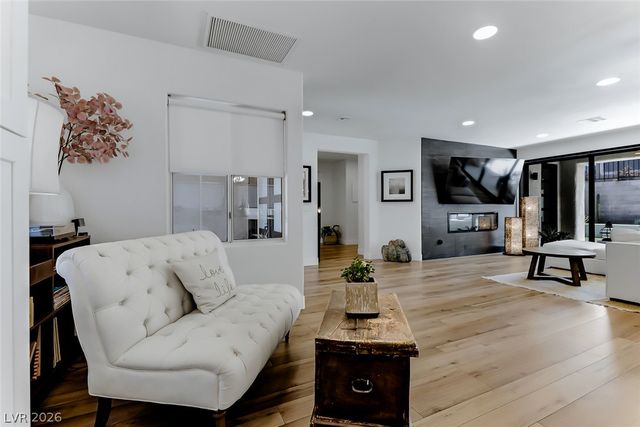 2601 Arimo Drive, Henderson, NV 89052