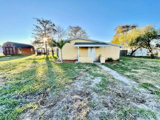 1498 Hunter Road, Okeechobee, FL 34974