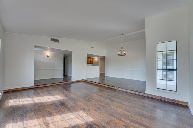3113 Powell Drive, Rowlett, TX 75088