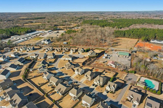 407 Brandybuck Drive, Piedmont, SC 29673