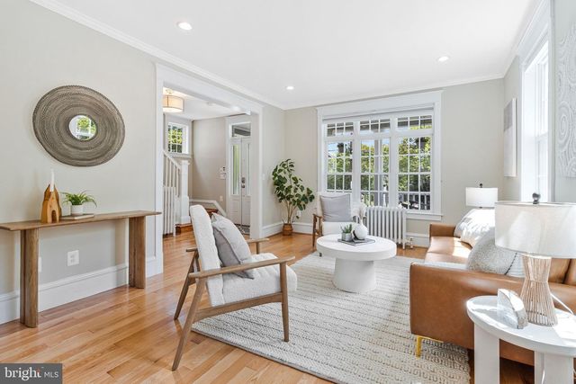 1236 N UTAH ST, Arlington, VA 22201