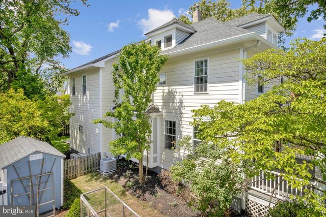 1236 N UTAH ST, Arlington, VA 22201