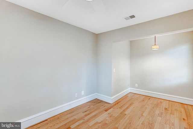 1236 N UTAH ST, Arlington, VA 22201