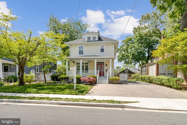1236 N UTAH ST, Arlington, VA 22201