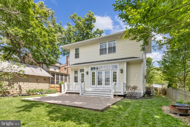 1236 N UTAH ST, Arlington, VA 22201