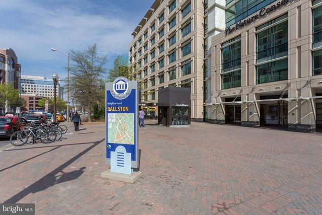 1236 N UTAH ST, Arlington, VA 22201