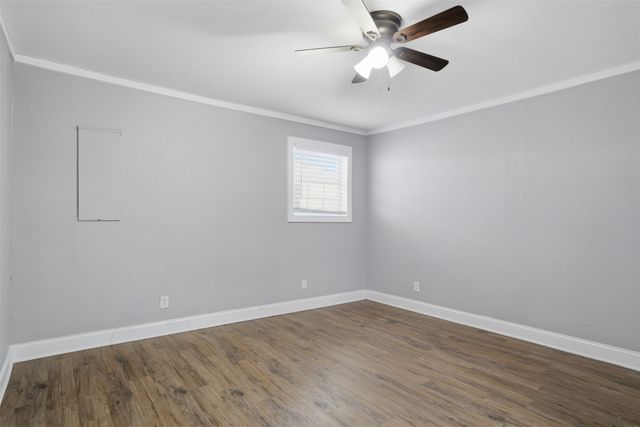 308 W Lamm Street, Blue Ridge, TX 75424