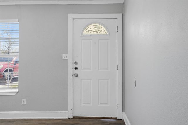 308 W Lamm Street, Blue Ridge, TX 75424