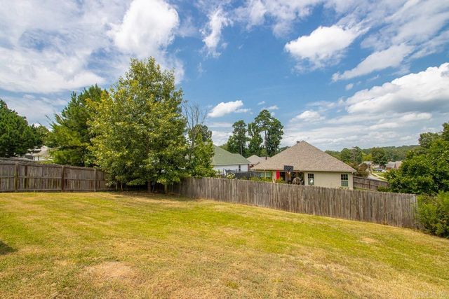 102 Riveria Cove, Benton, AR 72015